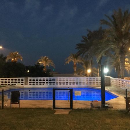 Apartamento Con Vistas Al Mar. Primera Linea De Playa. Aguadulce  Eksteriør billede