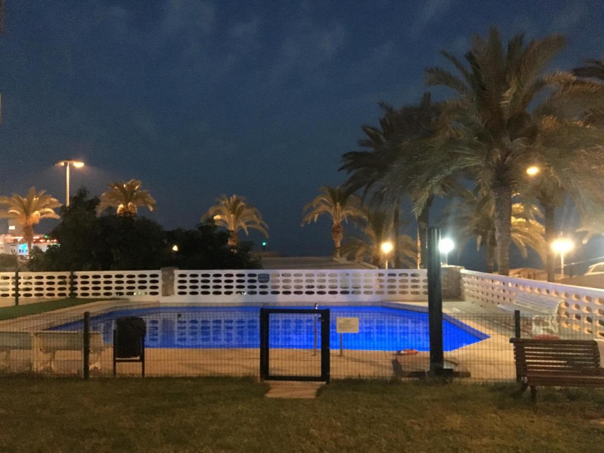 Apartamento Con Vistas Al Mar. Primera Linea De Playa. Aguadulce  Eksteriør billede