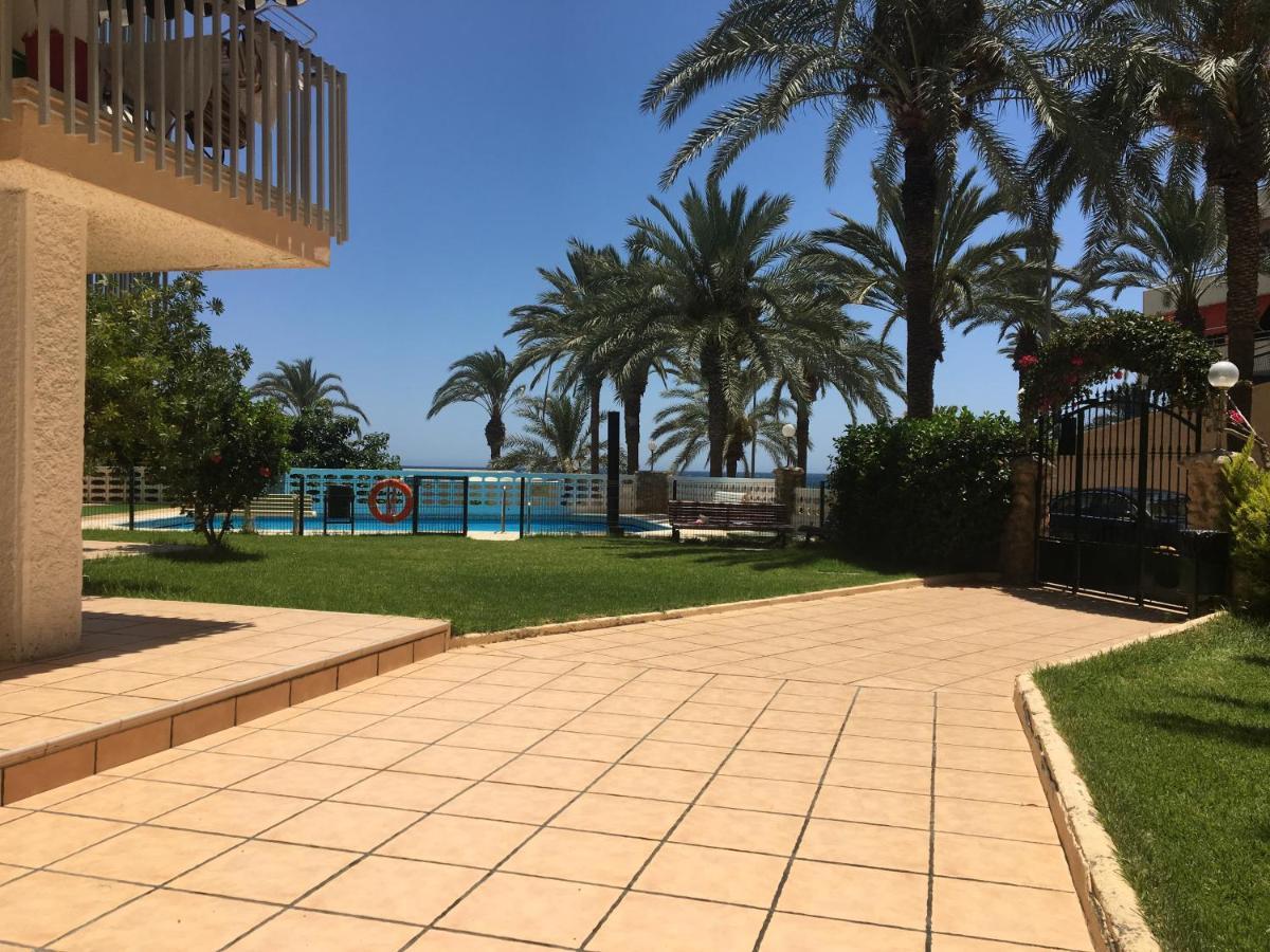 Apartamento Con Vistas Al Mar. Primera Linea De Playa. Aguadulce  Eksteriør billede